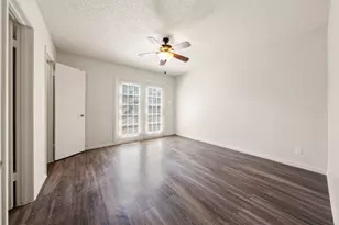 2314 Parker Ln, Austin, TX 78741 - Photo 9