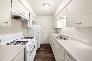 2314 Parker Ln, Austin, TX 78741 - Photo 5