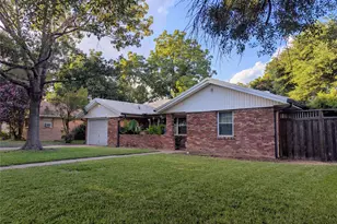 1610 Larkwood Dr, Austin, TX 78723 - Photo 21