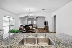 168 Onna St, Taylor, TX 76574 - Photo 11