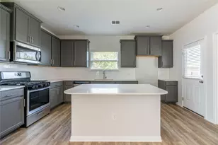 9601 Dawn Pearl Dr, Austin, TX 78748 - Photo 5