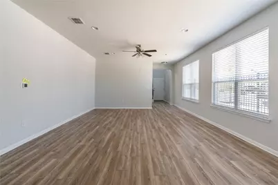 9601 Dawn Pearl Drive #21, Austin, TX 78748 - Photo 11