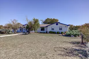 200 Harbor Cir Circle, Georgetown, TX 78633 - Photo 3