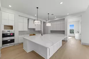 942 Bristol Crk Bnd, Lakeway, TX 78738 - Photo 5