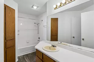 2411 Dowd Ln, Austin, TX 78728 - Photo 13