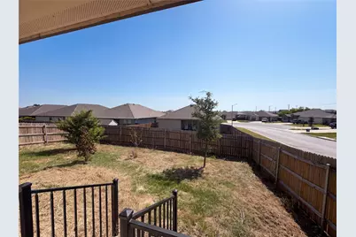 233 Atwood Loop, Jarrell, TX 76537 - Photo 5