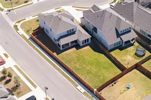 102 Fortuna Ct, Liberty Hill, TX 78642 - Photo 29