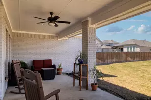 102 Fortuna Ct, Liberty Hill, TX 78642 - Photo 35