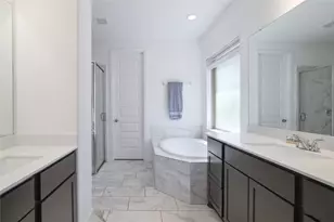 102 Fortuna Ct, Liberty Hill, TX 78642 - Photo 17