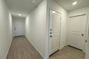 109 Little Sparklers Loop, Hutto, TX 78634 - Photo 3