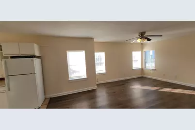 503 Martin Luther King Drive, Bastrop, TX 78602 - Photo 9