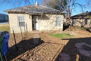 503 Martin Luther King Dr, Bastrop, TX 78602 - Photo 13