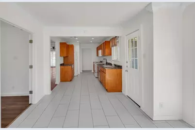 1309 Sloan Street, Taylor, TX 76574 - Photo 11