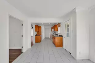 1309 Sloan St, Taylor, TX 76574 - Photo 11