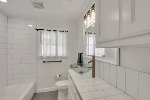 1309 Sloan St, Taylor, TX 76574 - Photo 13