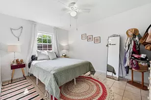 4910 Suburban Dr, Austin, TX 78745 - Photo 11