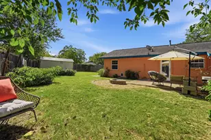 4910 Suburban Dr, Austin, TX 78745 - Photo 25