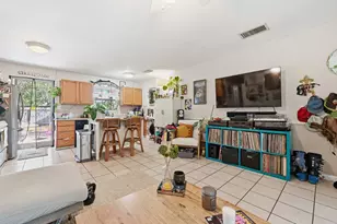 4910 Suburban Dr, Austin, TX 78745 - Photo 17