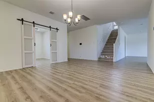 1004 Desaix Dr, Georgetown, TX 78628 - Photo 5