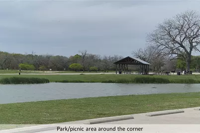 204 Bethany Creek Drive, Hutto, TX 78634 - Photo 35