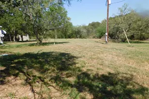 136 Bullfrog Holler Rd, Dale, TX 78616 - Photo 5