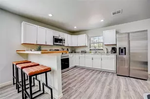 1374 Forest View Dr, Blanco, TX 78606 - Photo 23