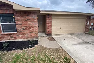 258 Western Dr, Kyle, TX 78640 - Photo 1