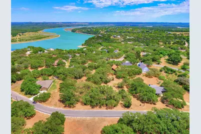 119 Bedford Drive, Spicewood, TX 78669 - Photo 15