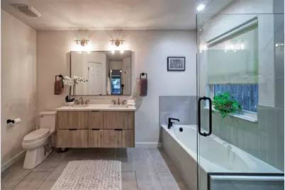 8406 Los Ranchos Drive, Austin, TX 78749 - Photo 17