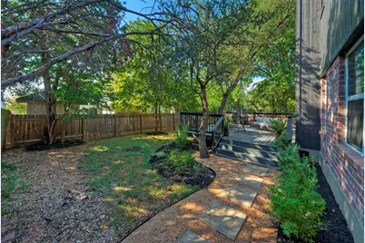 8406 Los Ranchos Drive, Austin, TX 78749 - Photo 23