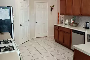11616 Fletcher Hall Ln, Austin, TX 78717 - Photo 3