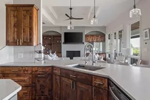 601 Wesley Ridge Dr, Spicewood, TX 78669 - Photo 17