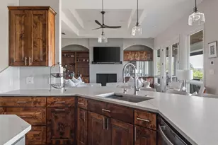 601 Wesley Ridge Dr, Spicewood, TX 78669 - Photo 15