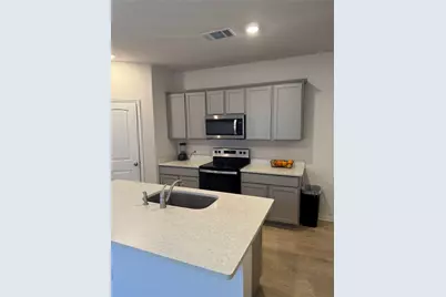 140 Grey Slate Avenue, Marble Falls, TX 78654 - Photo 11