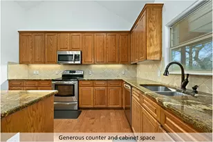 170 Woodland Ct, Bastrop, TX 78602 - Photo 9