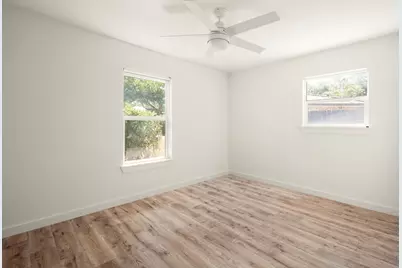 3009 Val Drive, Austin, TX 78723 - Photo 27