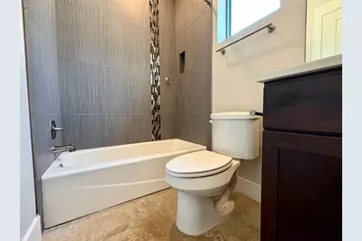 5619 Adams Avenue #B, Austin, TX 78756 - Photo 17