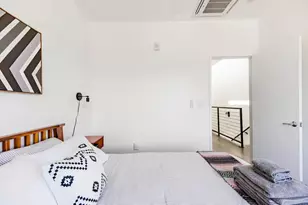 1701 E Martin Luther King Jr Blvd, Austin, TX 78702 - Photo 15