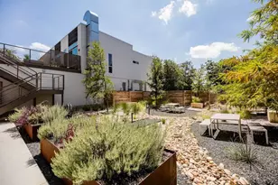 1701 E Martin Luther King Jr Blvd, Austin, TX 78702 - Photo 23