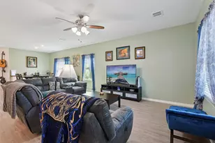 9058 Bowie Rdg, Seguin, TX 78155 - Photo 15