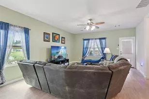 9058 Bowie Rdg, Seguin, TX 78155 - Photo 13