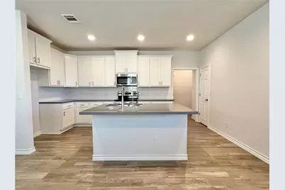 704 Long Run, Liberty Hill, TX 78642 - Photo 3