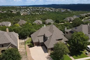 309 SANTALUZ Ln, Austin, TX 78732 - Photo 37