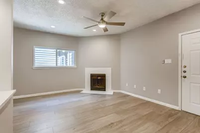 114 E 31st Street #209, Austin, TX 78705 - Photo 3