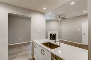 114 E 31st St, Austin, TX 78705 - Photo 5