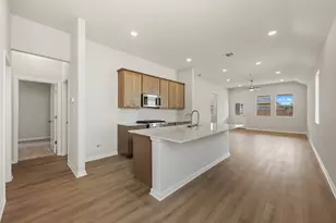 112 Lion's Tail Cv, San Marcos, TX 78666 - Photo 9