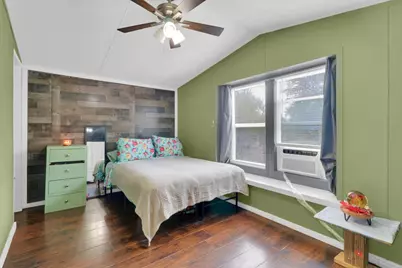 107 SW Forest Hill Cove, Dale, TX 78616 - Photo 13