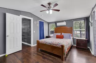 107 SW Forest Hill Cove, Dale, TX 78616 - Photo 9