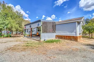 107 SW Forest Hill Cove, Dale, TX 78616 - Photo 21