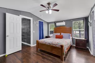 107 SW Forest Hill Cove, Dale, TX 78616 - Photo 9